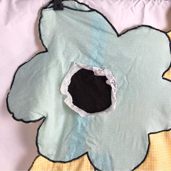 Vintage Handmade Hippo Quilt - Picture 3 of 9